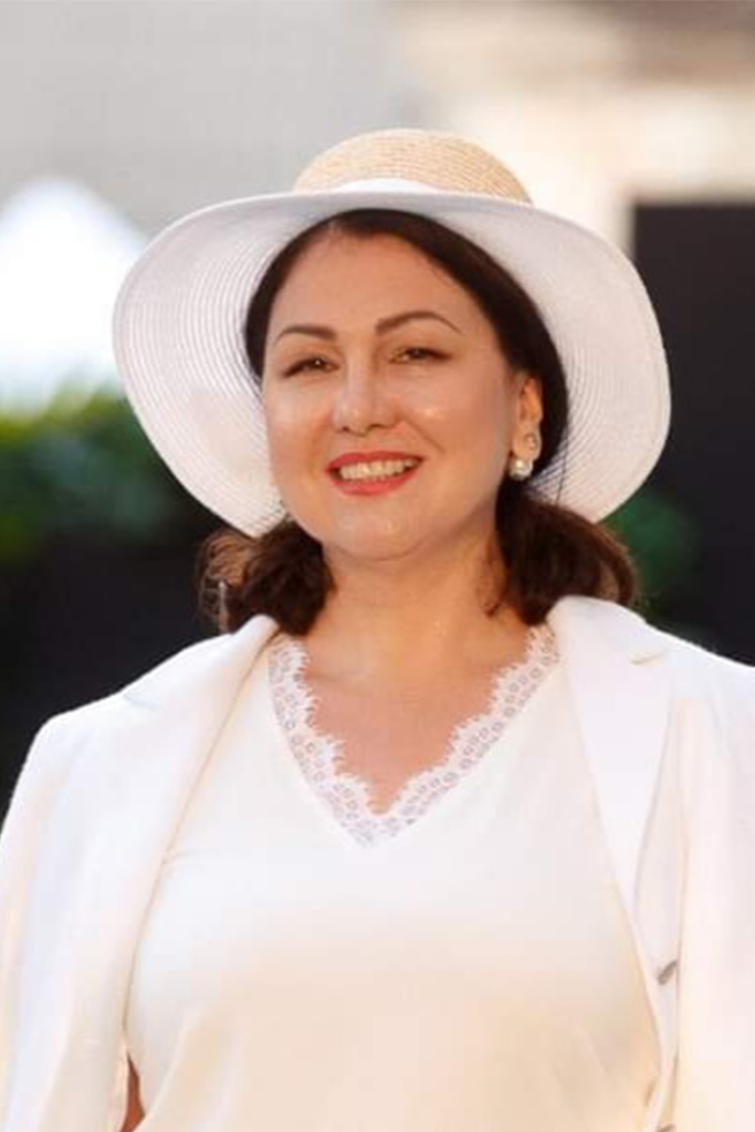Angela Chelaru