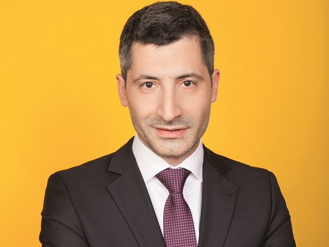 Răzvan Dirațian